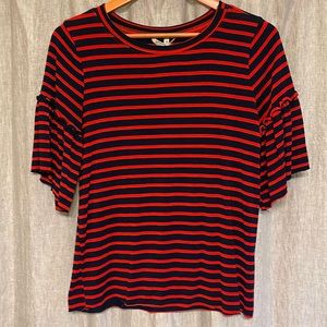 Red and blue short sleeve knit top in small